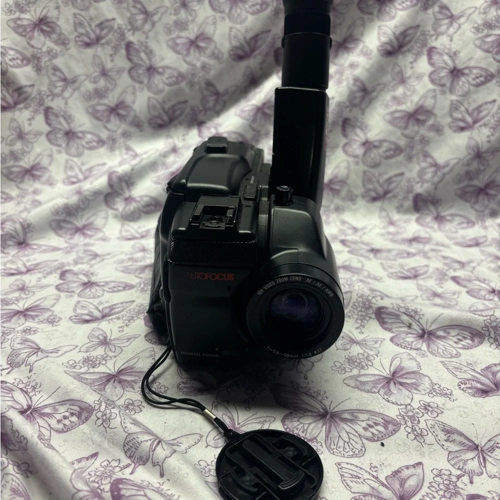 Vintage RCA Autofocus Video Camera - Picture 2 of 7
